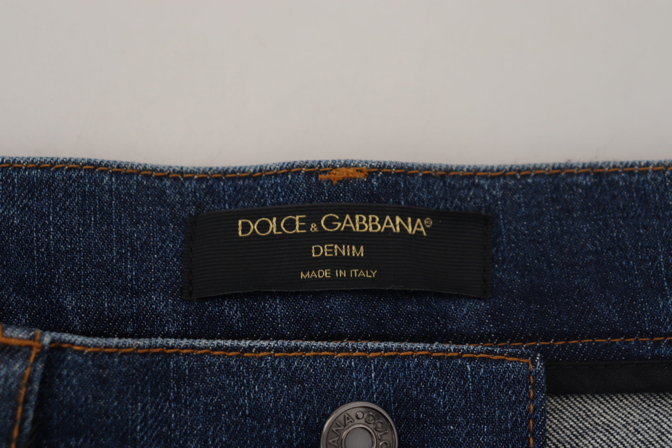 Schwarze Skinny-Jeans mit floraler Spitze vorne