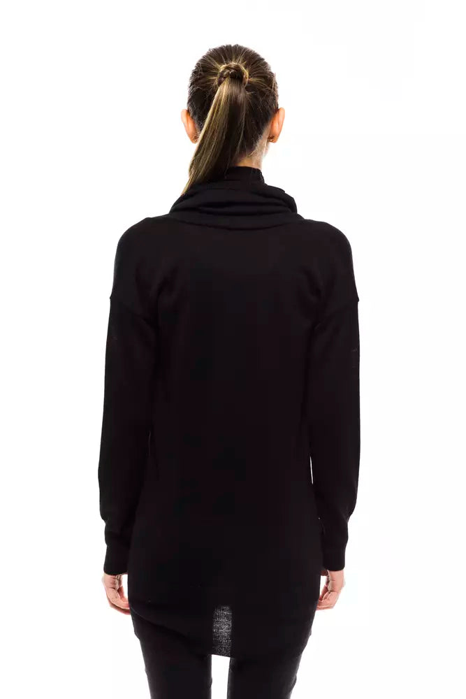 Maglione nero in lana