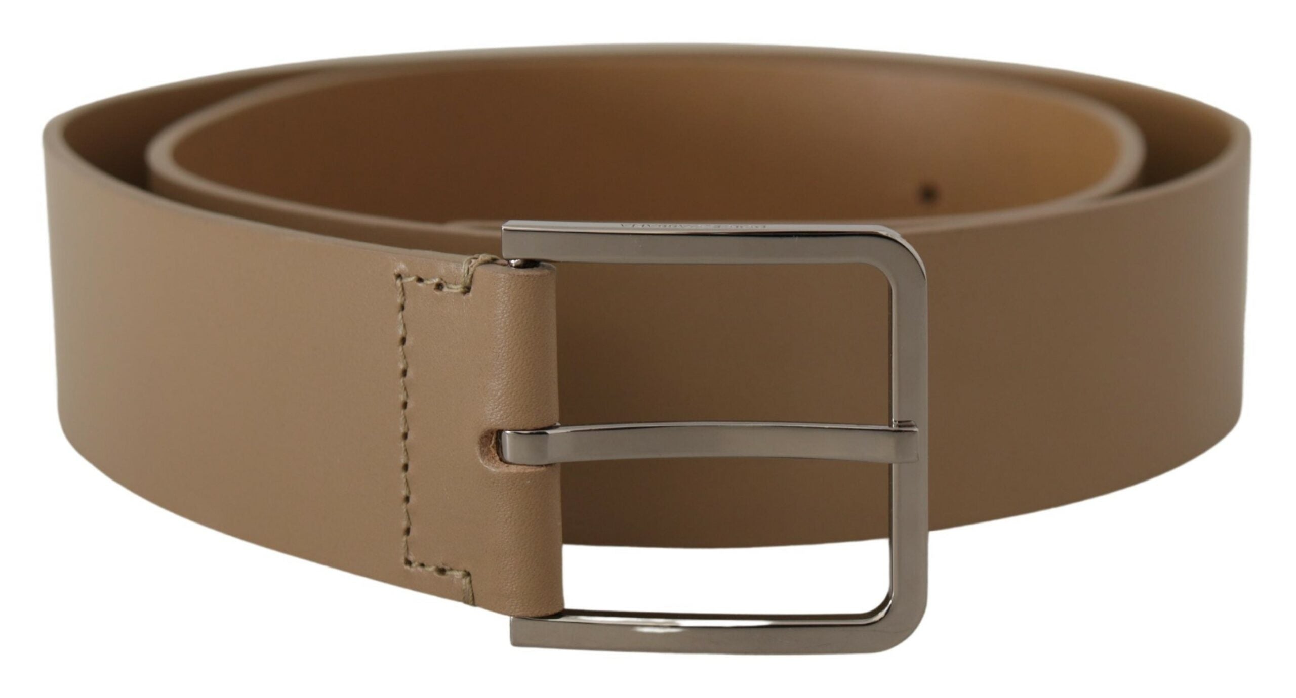 Beige Kalbsleder Gürtel mit breiter silberner Metallschnalle