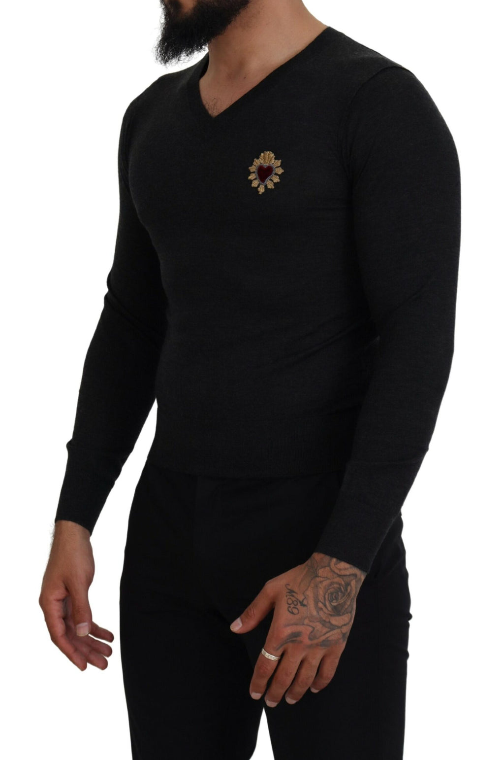 Pullover aus grauer Kaschmirmischung mit V-Ausschnitt und Herzapplikation in Gold