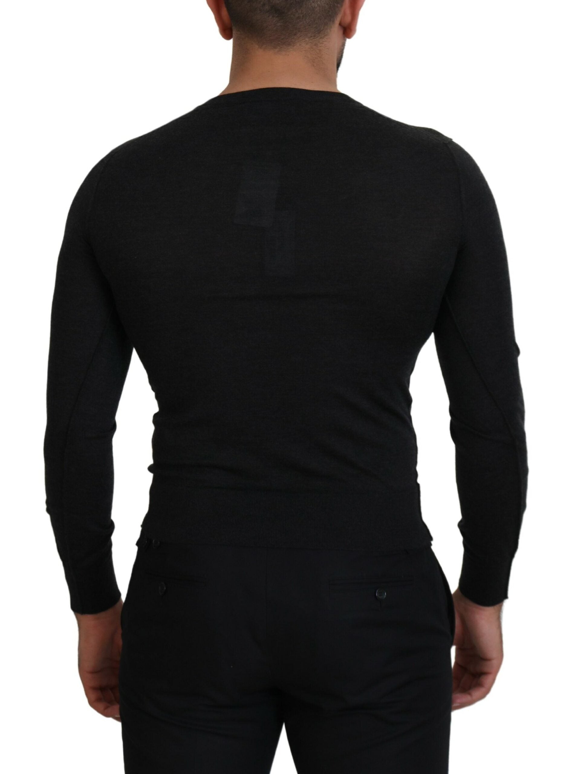 Pullover aus grauer Kaschmirmischung mit V-Ausschnitt und Herzapplikation in Gold