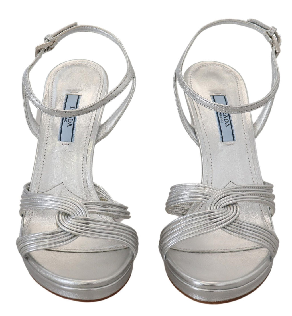 Silberne Leder-Sandalen Knöchelriemen Stiletto-Absatz