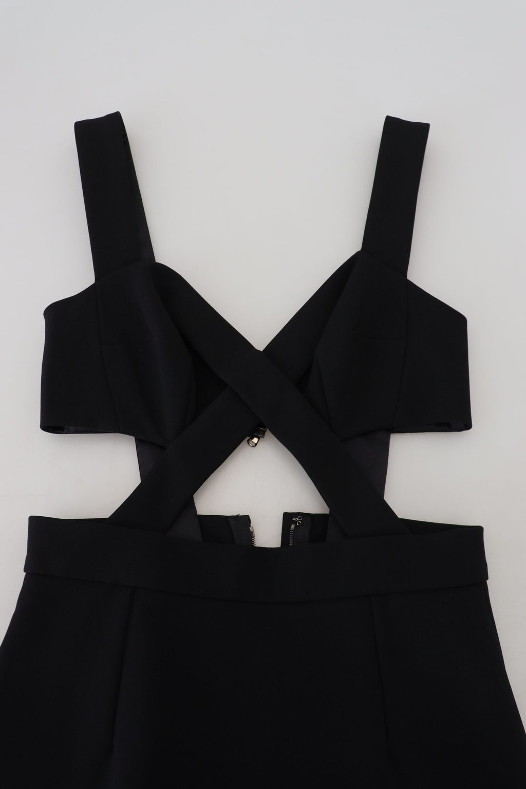 Schwarzes figurbetontes Etui-Midikleid aus Viskose