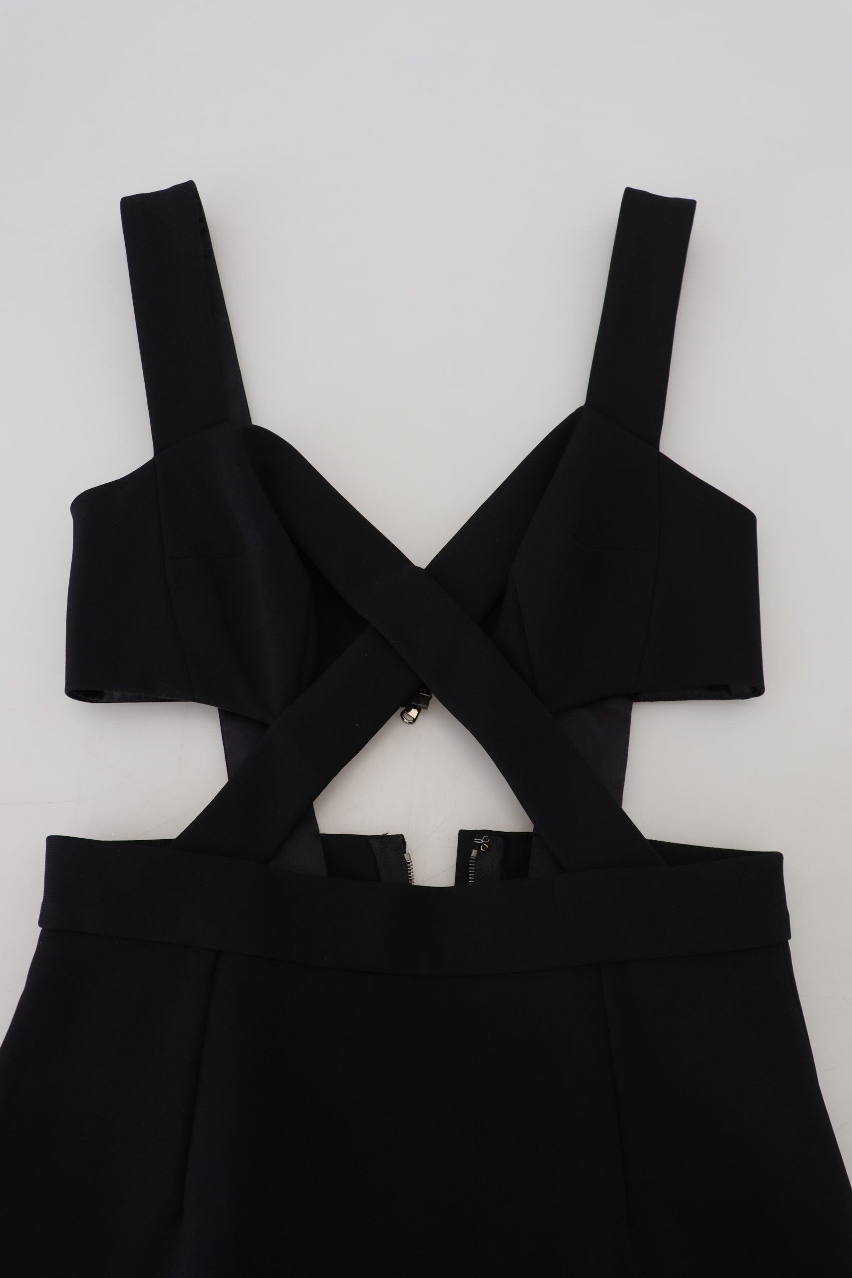 Schwarzes figurbetontes Etui-Midikleid aus Viskose