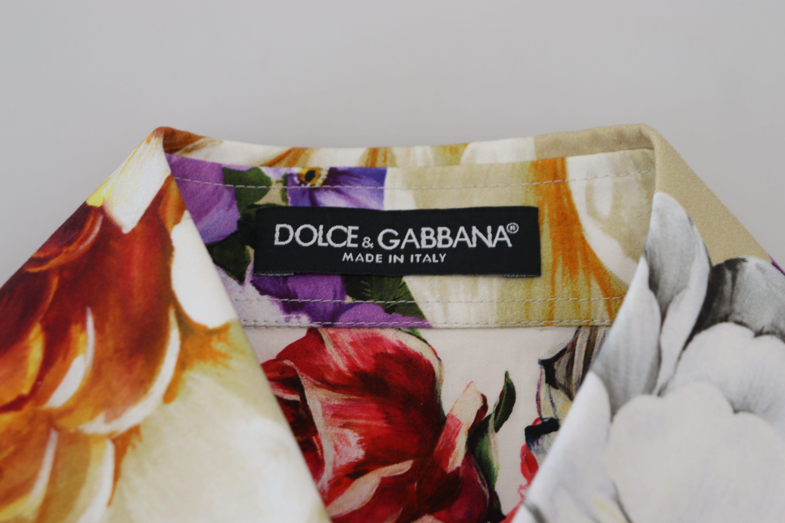 Mehrfarbige Bluse aus Baumwolle mit Blumenmuster und Kragen