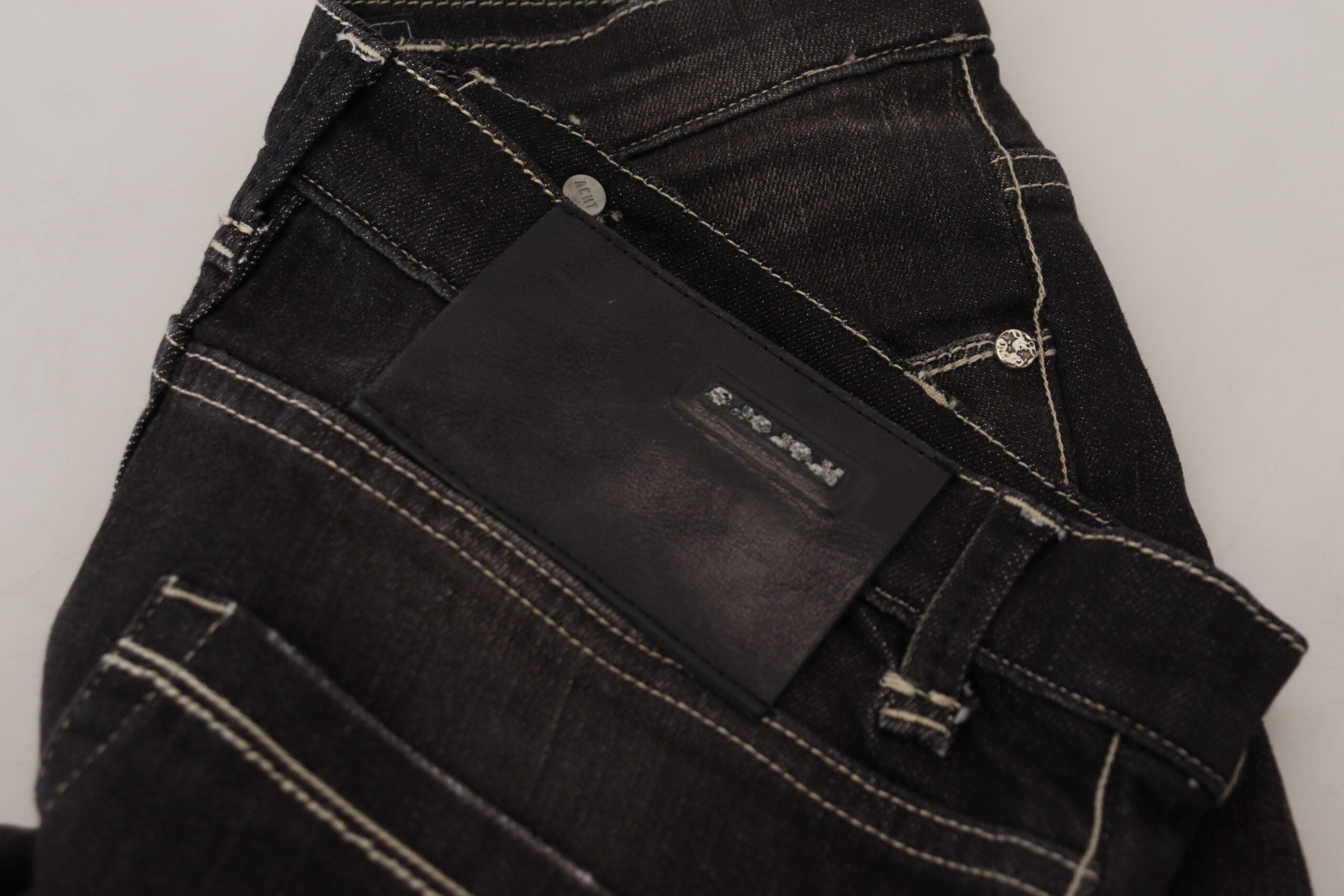 Schwarze Mid-Waist Tapered Damen Jeans im Used-Look