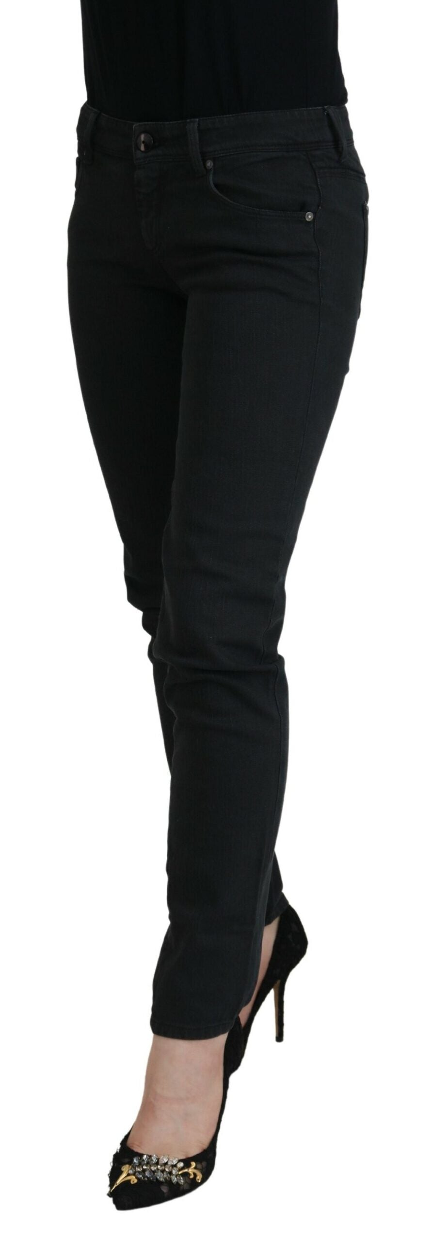 Schwarze, schmal geschnittene Damenjeans aus Baumwoll-Denim