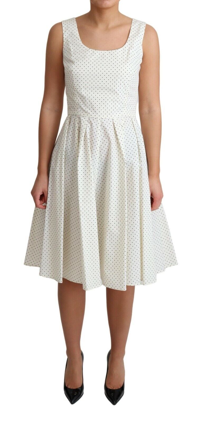 Weißes Baumwoll-A-Linien-Kleid mit Tupfen