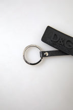Schlüsselanhänger aus schwarzem Leder mit DG-Logo und silberfarbenem Metall