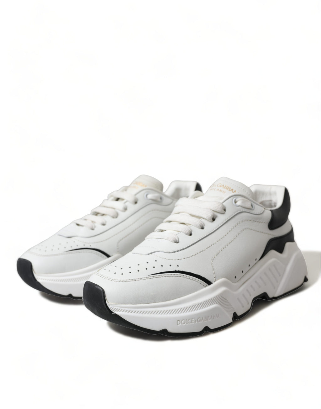 White Black Low Top Daymaster Sneakers Schuhe