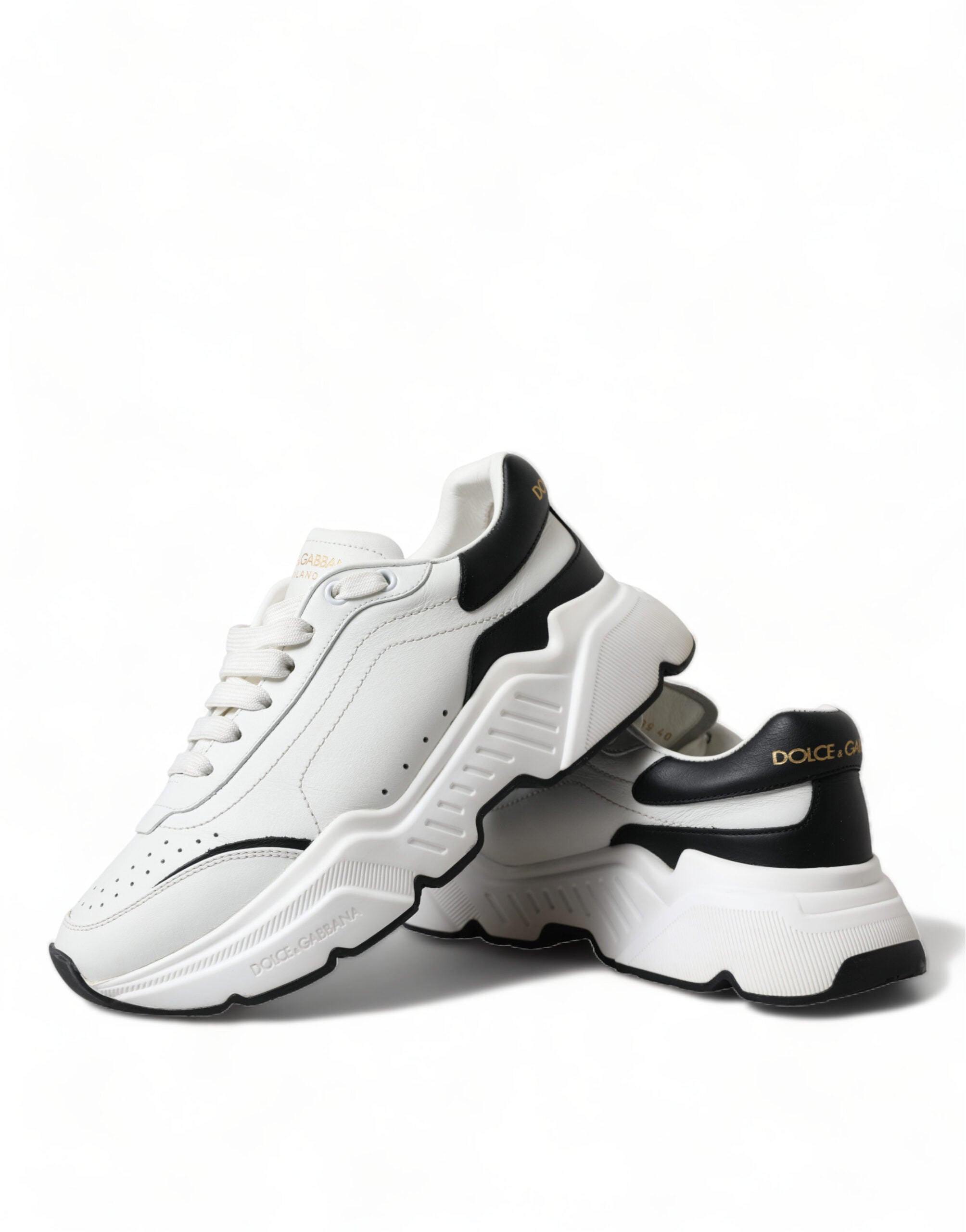 White Black Low Top Daymaster Sneakers Schuhe