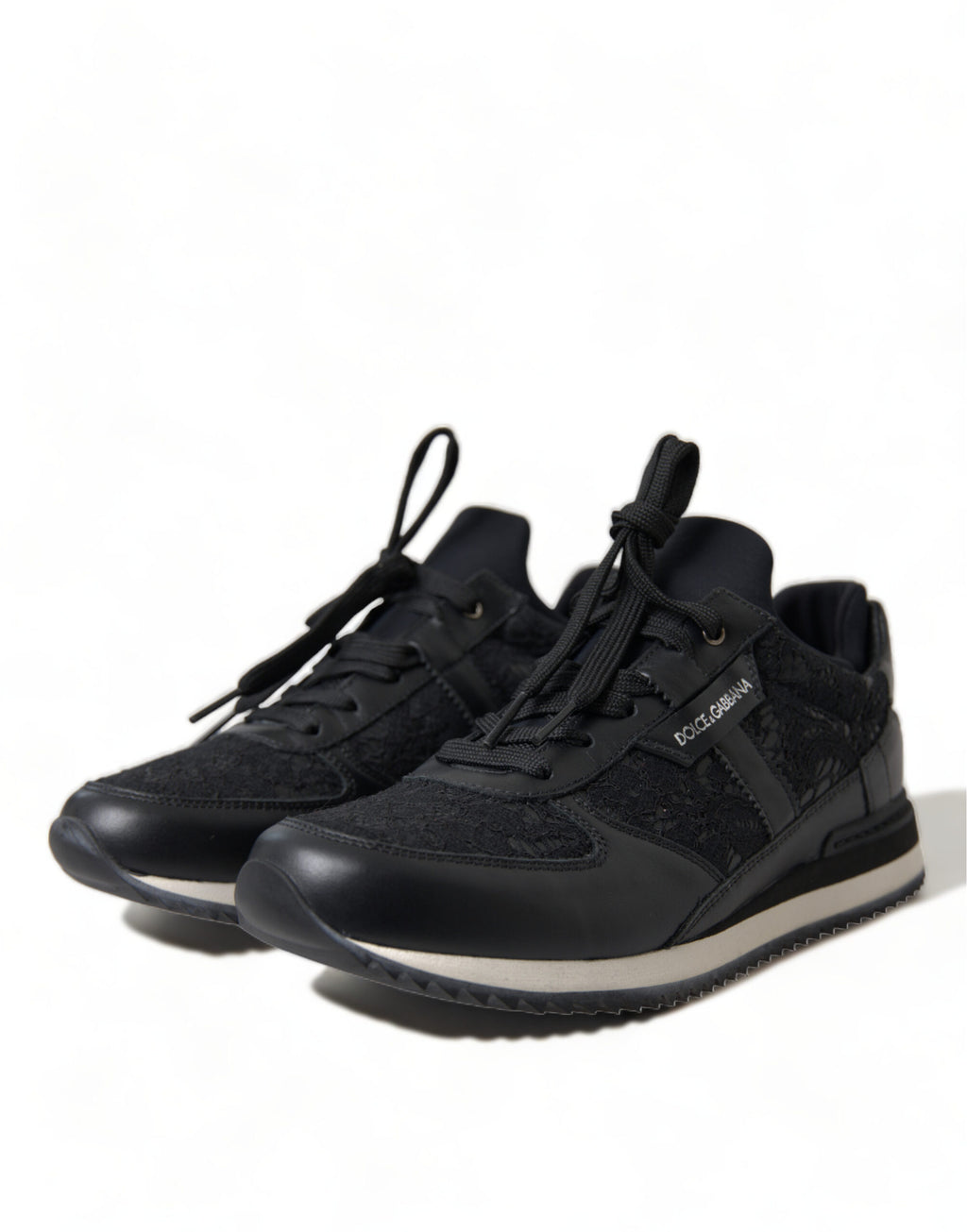 Schwarze Sneaker aus Leder mit floraler Spitze
