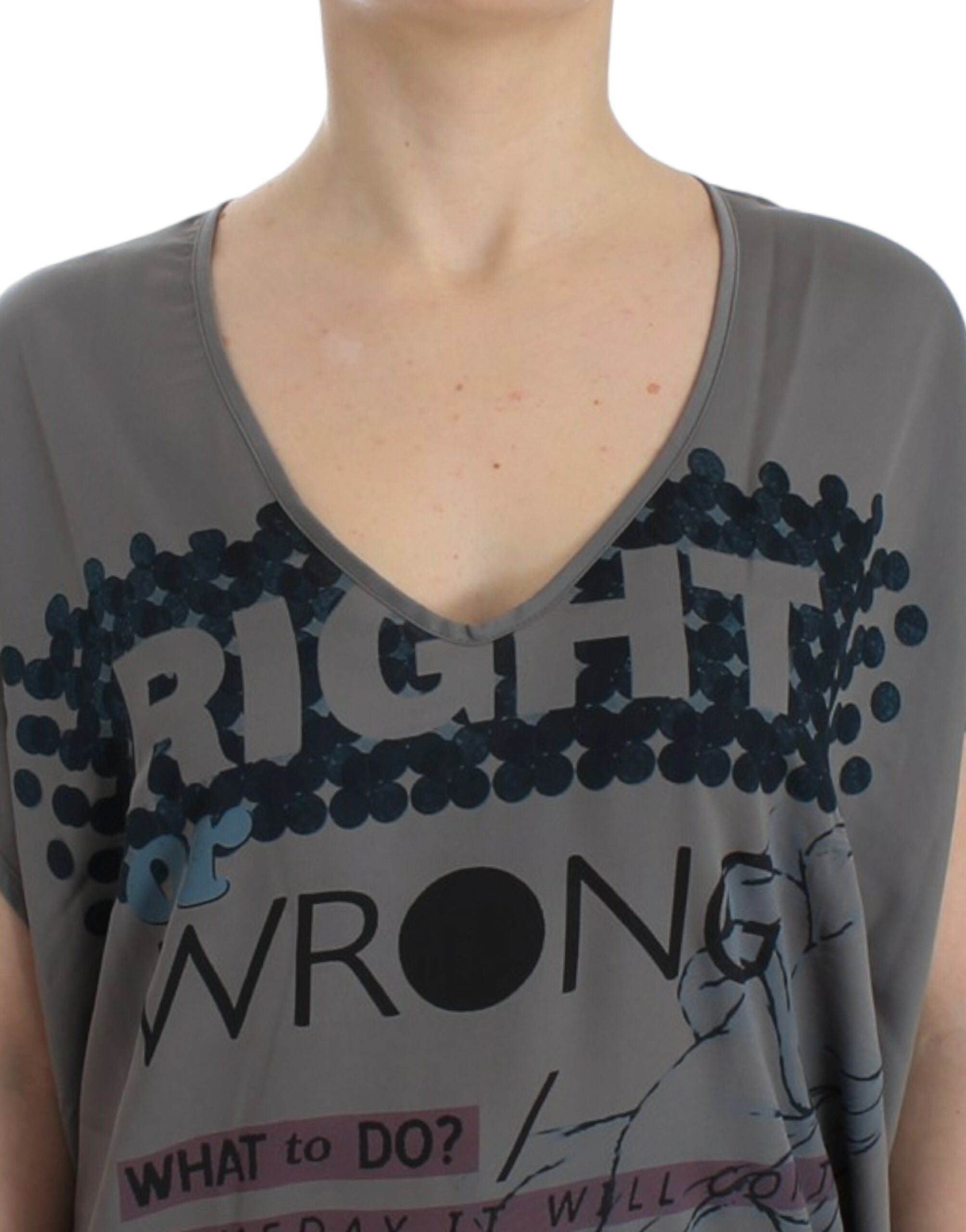 Graues Langarm-T-Shirt mit V-Ausschnitt