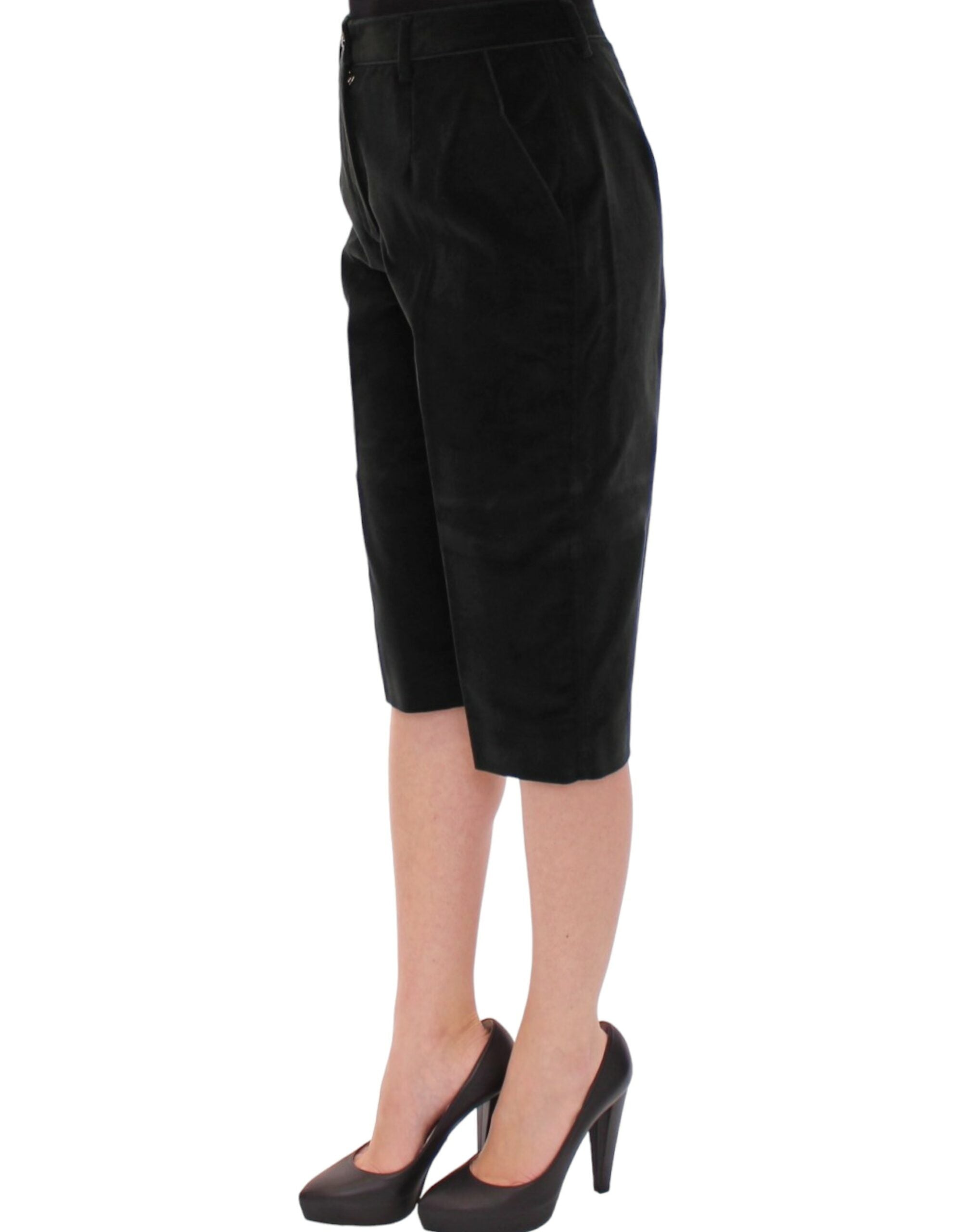 Dunkelgrüne Shorts aus Baumwolle