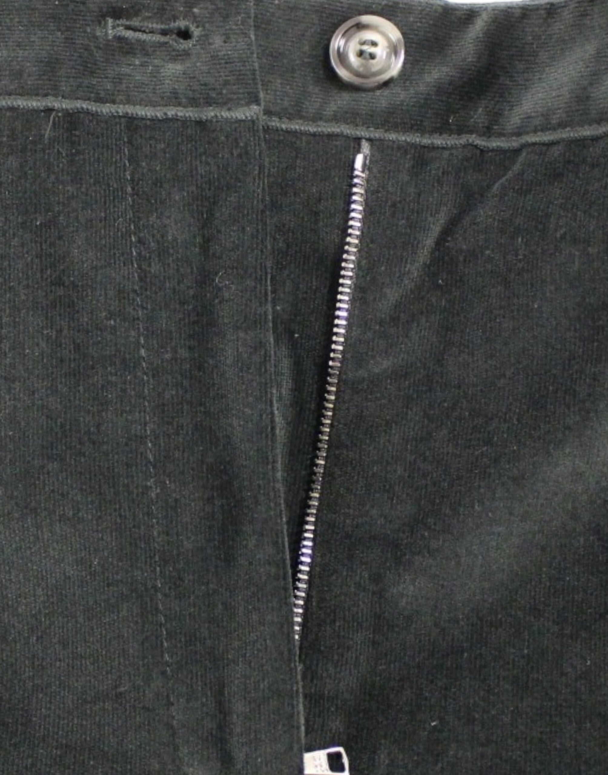 Dunkelgrüne Shorts aus Baumwolle