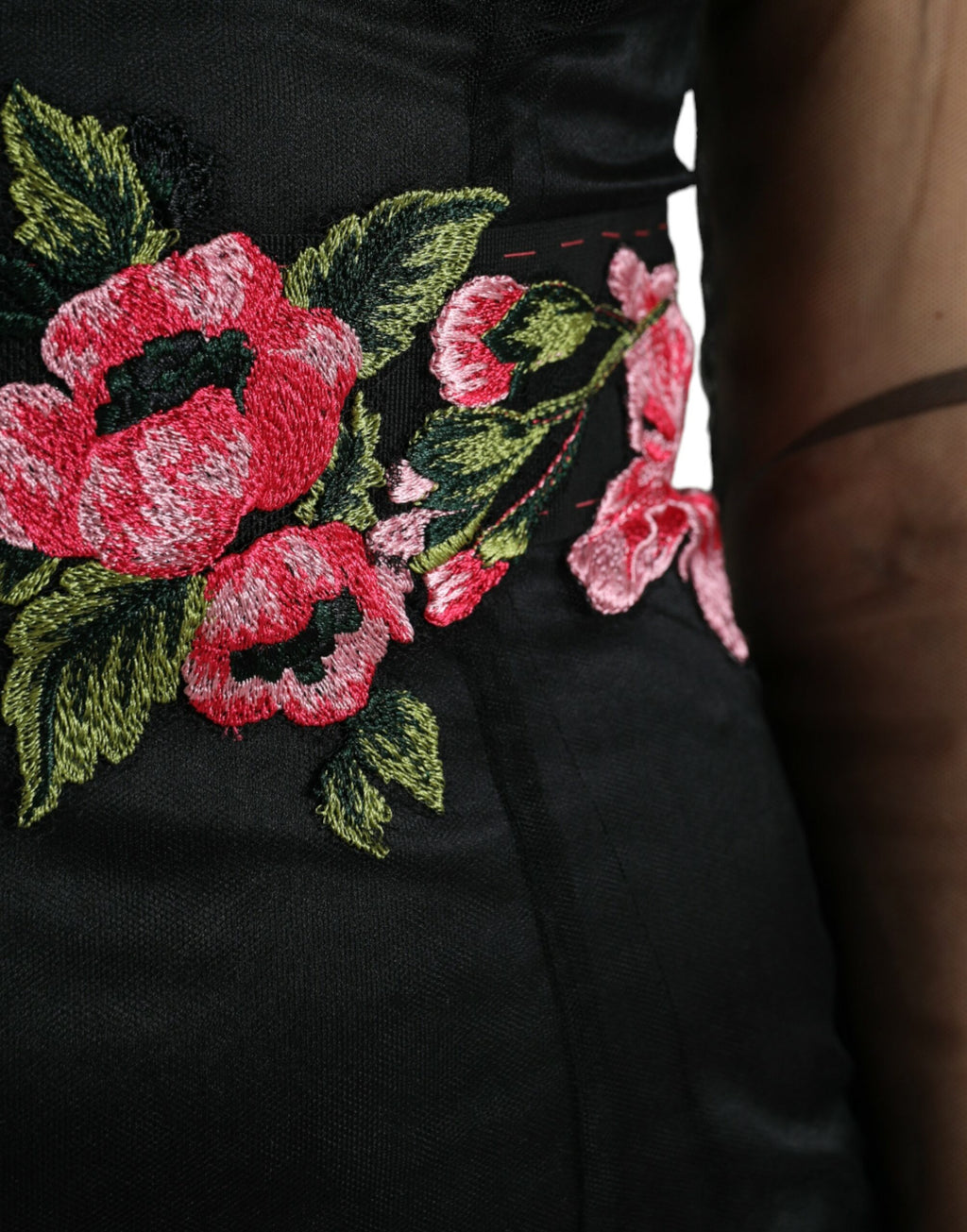 Schwarzes Blumenstickerei Mesh Tüll Abendkleid