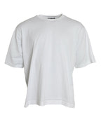 Weißes Baumwoll-T-Shirt mit kurzen Ärmeln und Rundhalsausschnitt