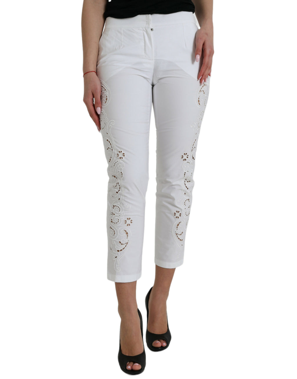 Weiße, ausgeschnittene Cropped-Hose aus Baumwolle mit mittlerer Bundhöhe