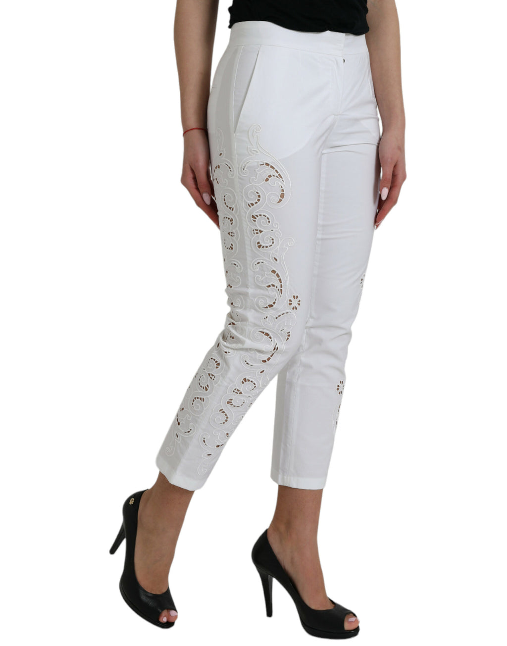 Weiße, ausgeschnittene Cropped-Hose aus Baumwolle mit mittlerer Bundhöhe