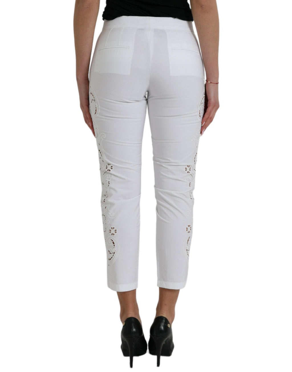 Weiße, ausgeschnittene Cropped-Hose aus Baumwolle mit mittlerer Bundhöhe