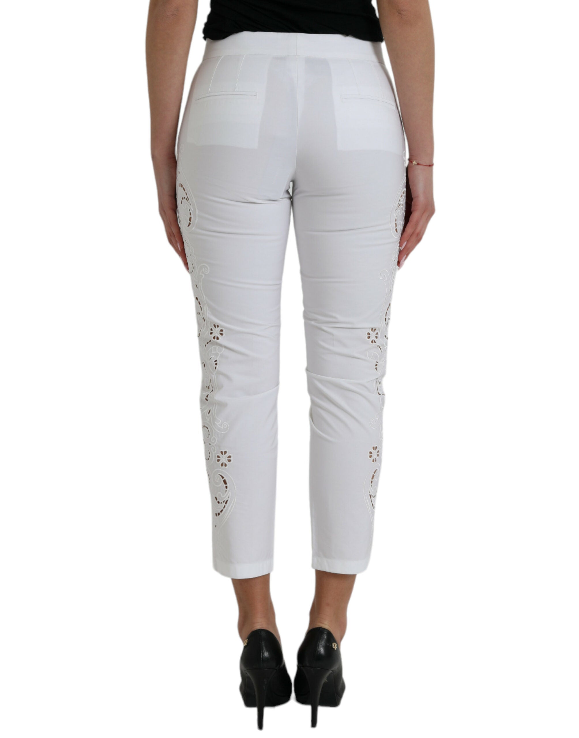 Weiße, ausgeschnittene Cropped-Hose aus Baumwolle mit mittlerer Bundhöhe