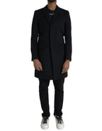 Schwarzer einreihiger Trenchcoat