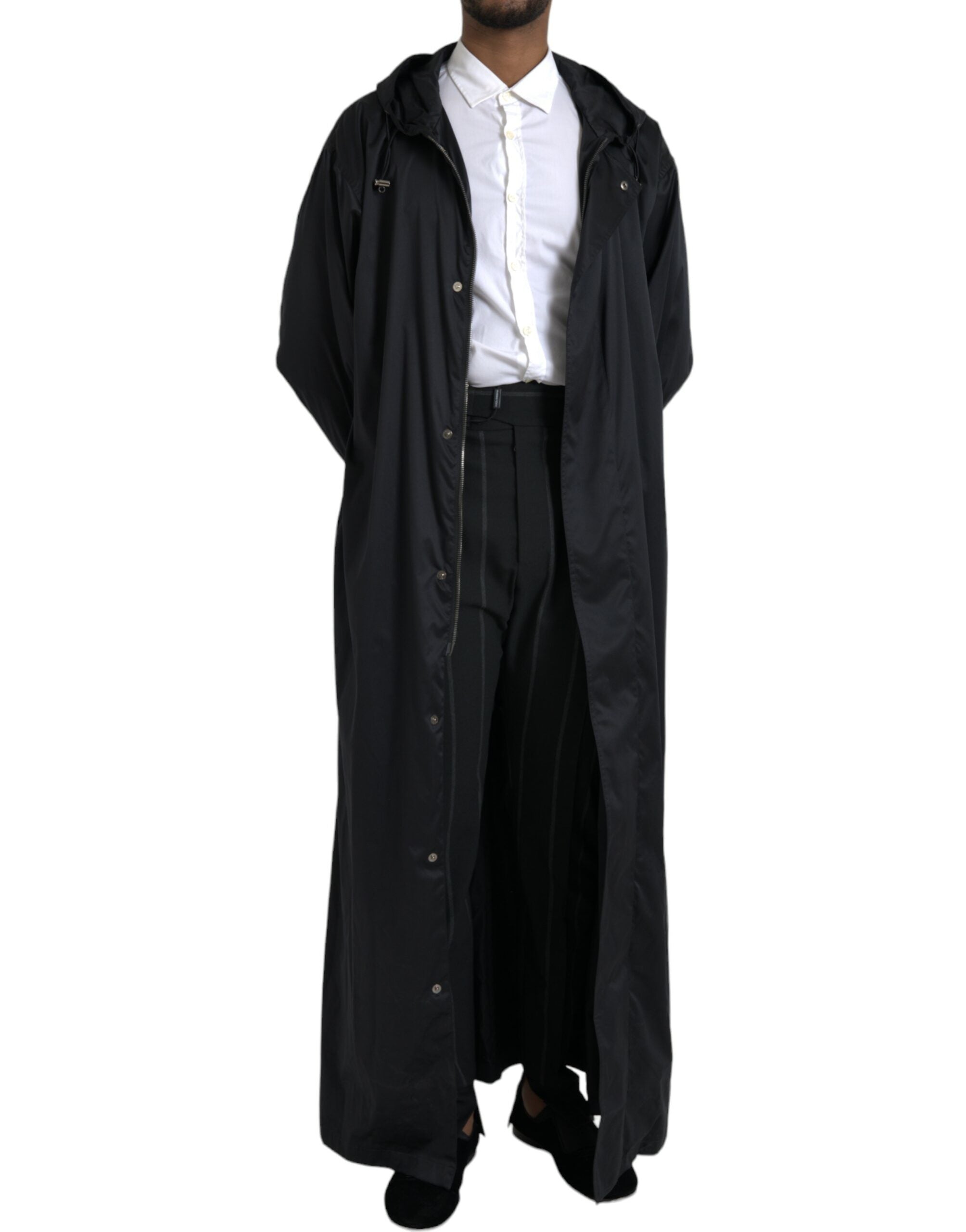 Schwarze Kapuzen-Langwindjacke aus Polyester