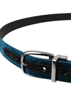 Gürtel aus blauem Samtleder mit silberner Metallschnalle