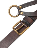 Dunkelbrauner Ledergürtel mit goldener Metallschnalle für Damen