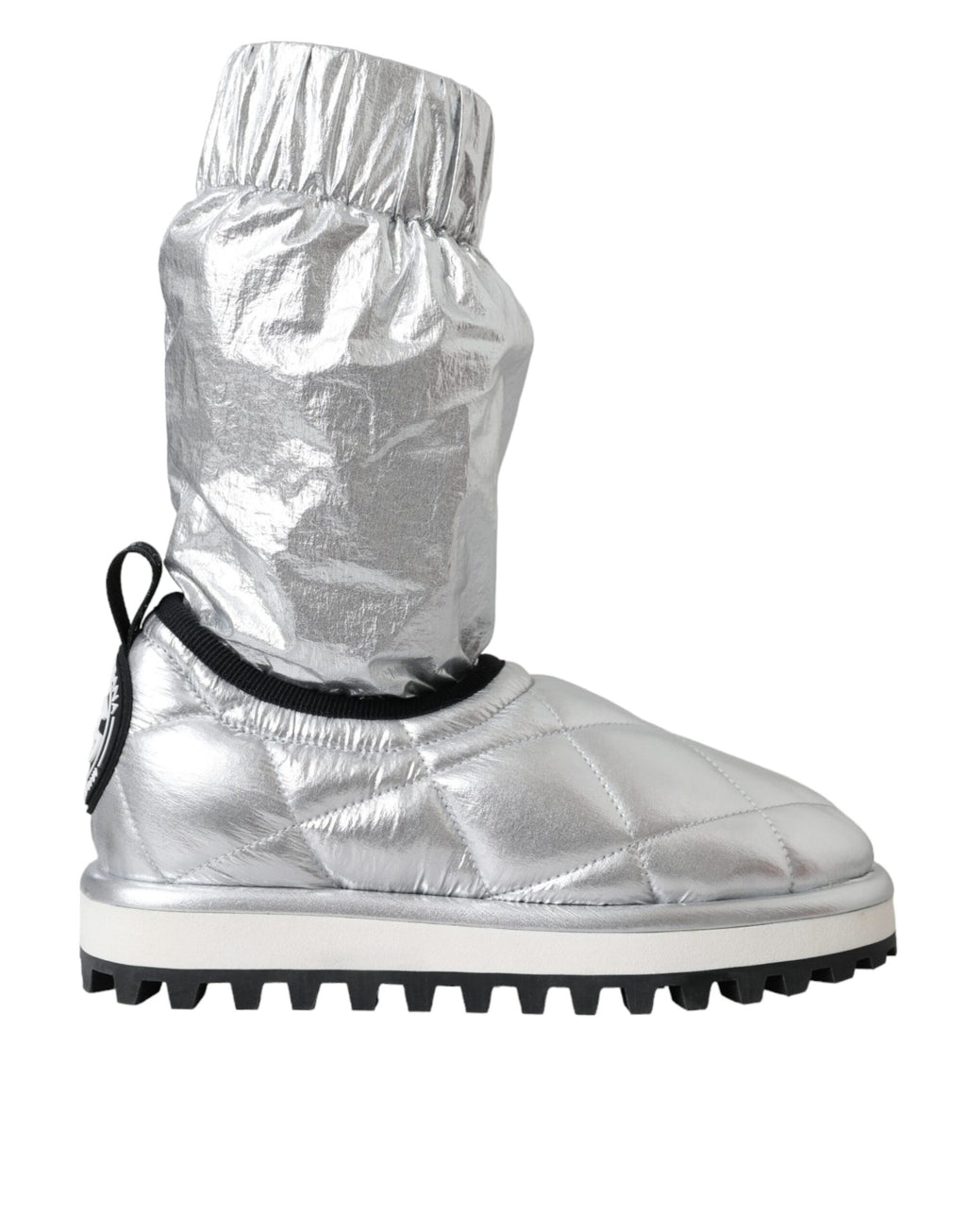 Metallic-silberne gesteppte Logo-Patch-Stiefel