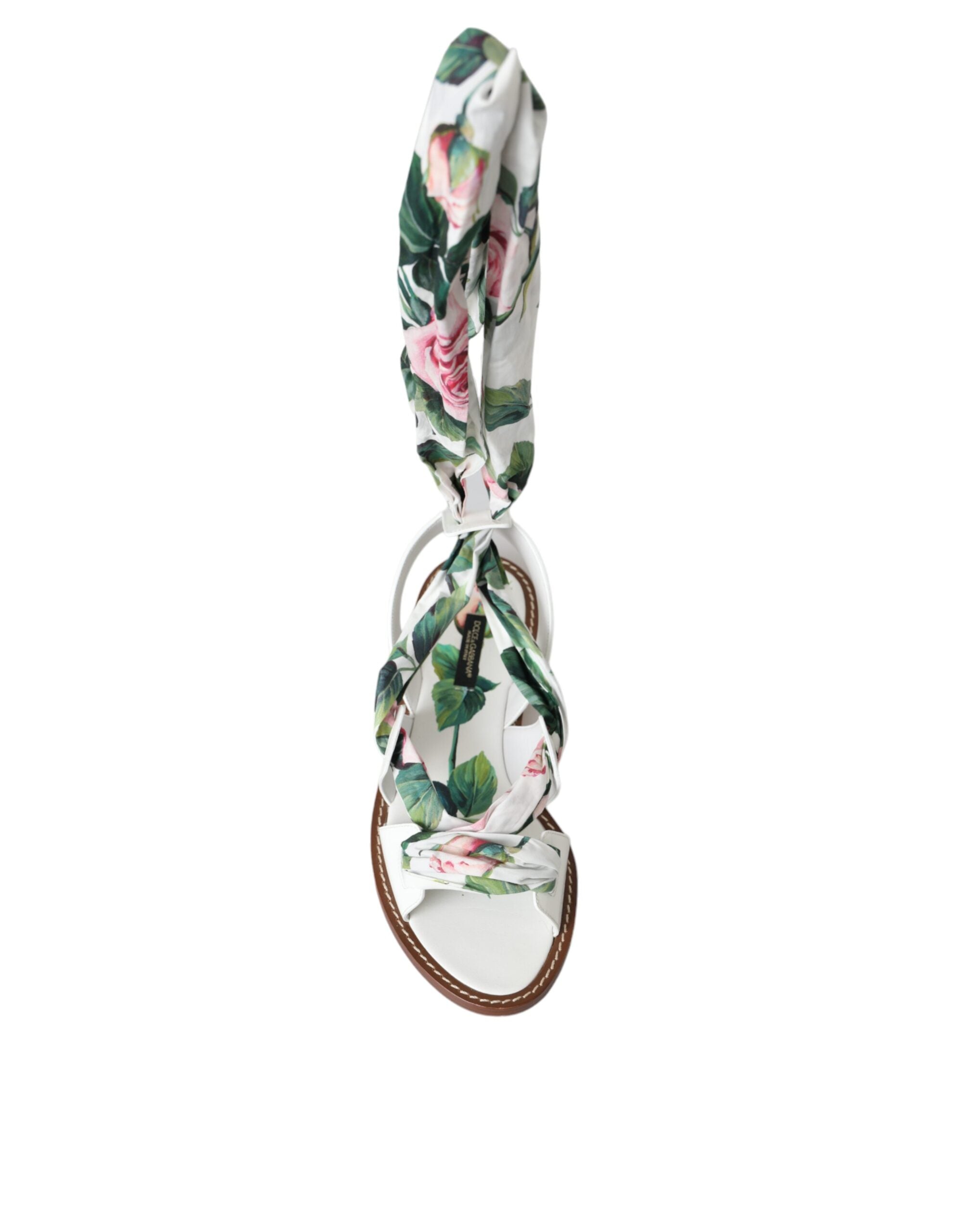 Mehrfarbige Sandalen mit Blumenmuster und Knöchelriemen