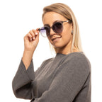 Graue Sonnenbrille aus Kunststoff