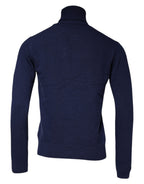 Blauer Rollkragenpullover aus Strick