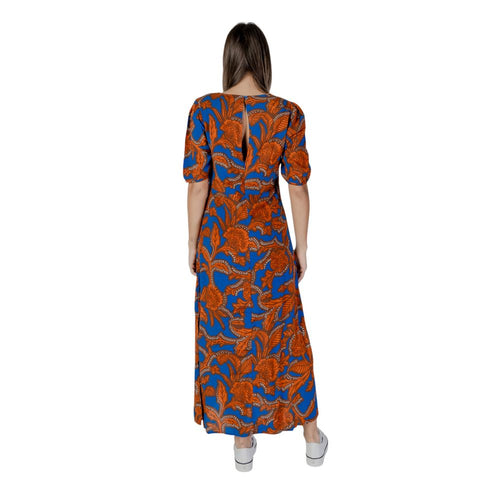 Blaues langes Viskosekleid