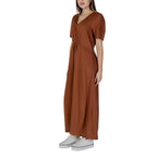 Braunes langes Leinenkleid