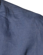 Freizeit-Langarmhemd mit Knöpfen und blauem Logo