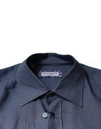 Freizeit-Langarmhemd mit Knöpfen und blauem Logo
