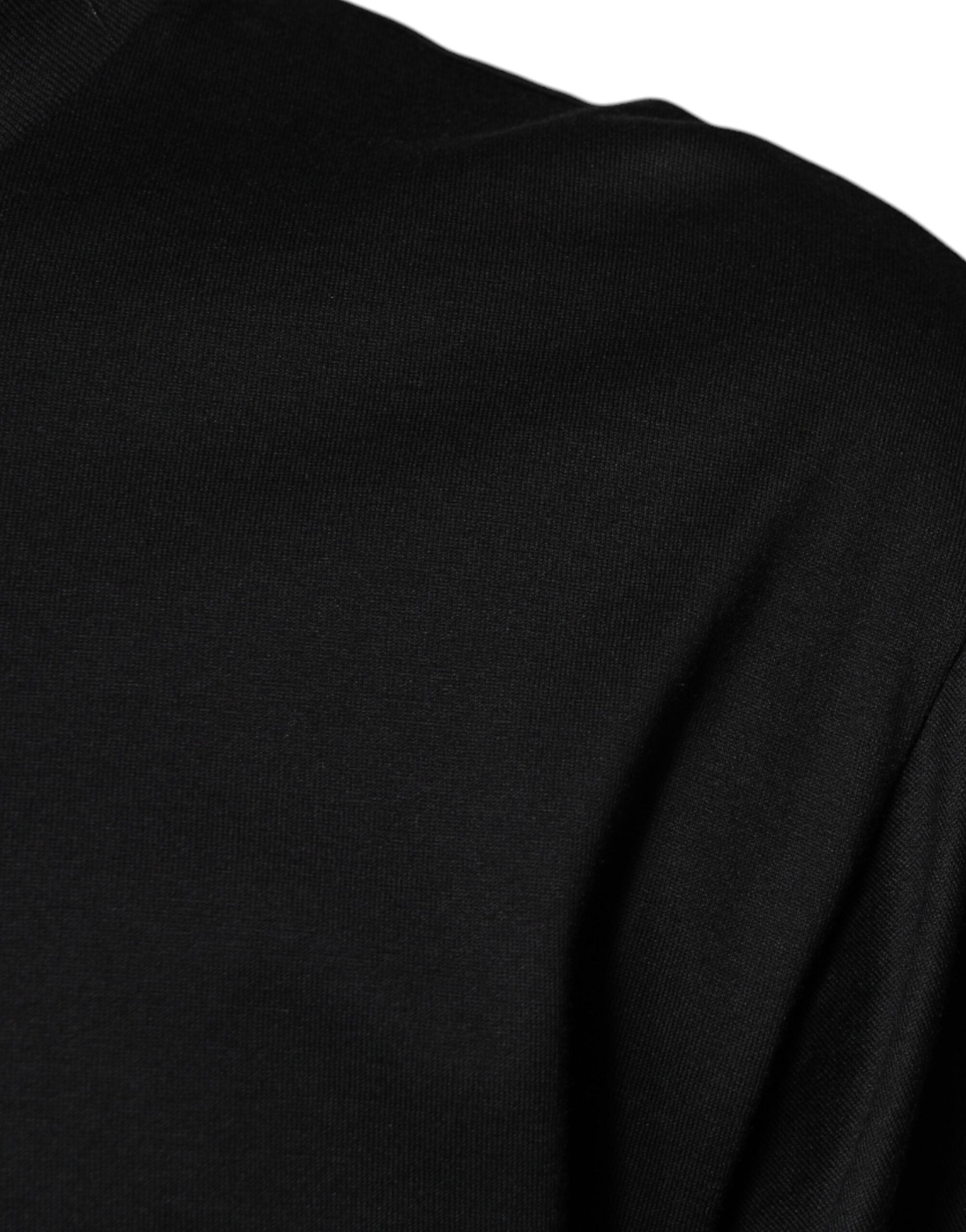 Schwarzes Baumwoll-T-Shirt mit Rundhalsausschnitt und kurzen Ärmeln