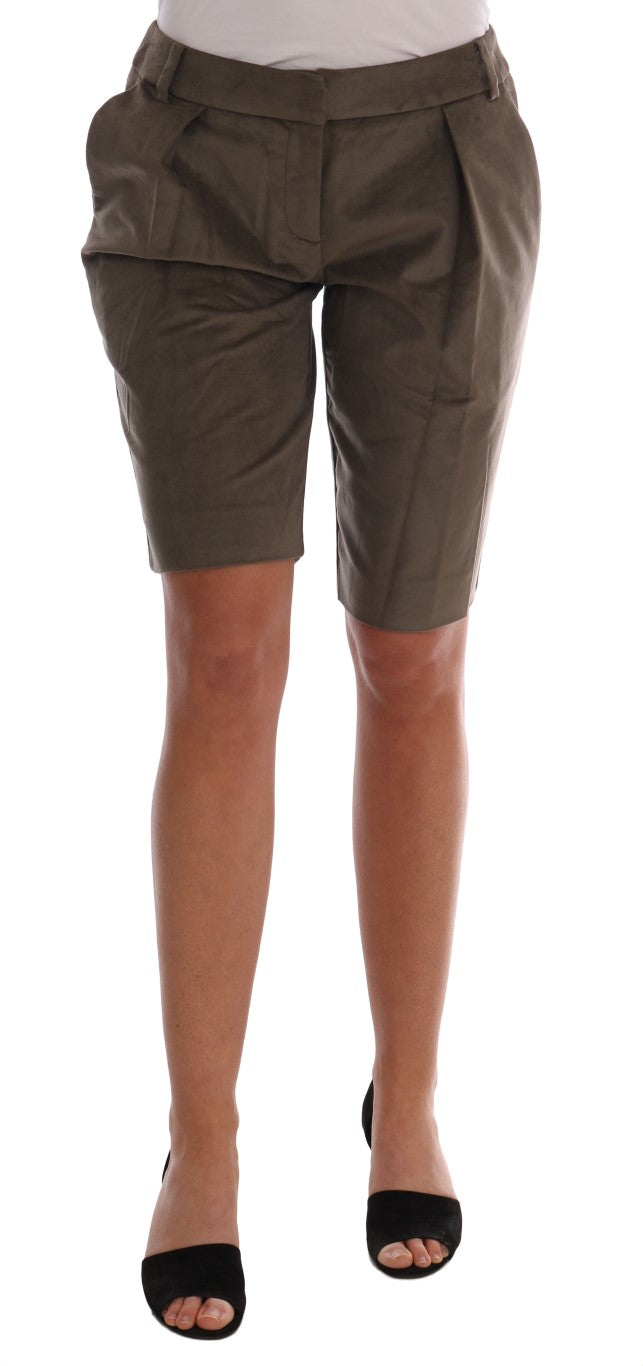 Bermudashorts aus braunem Samt