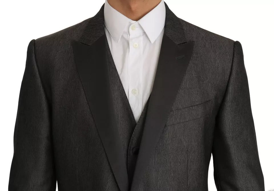 Grauer zweiteiliger Anzug mit Weste und Blazer