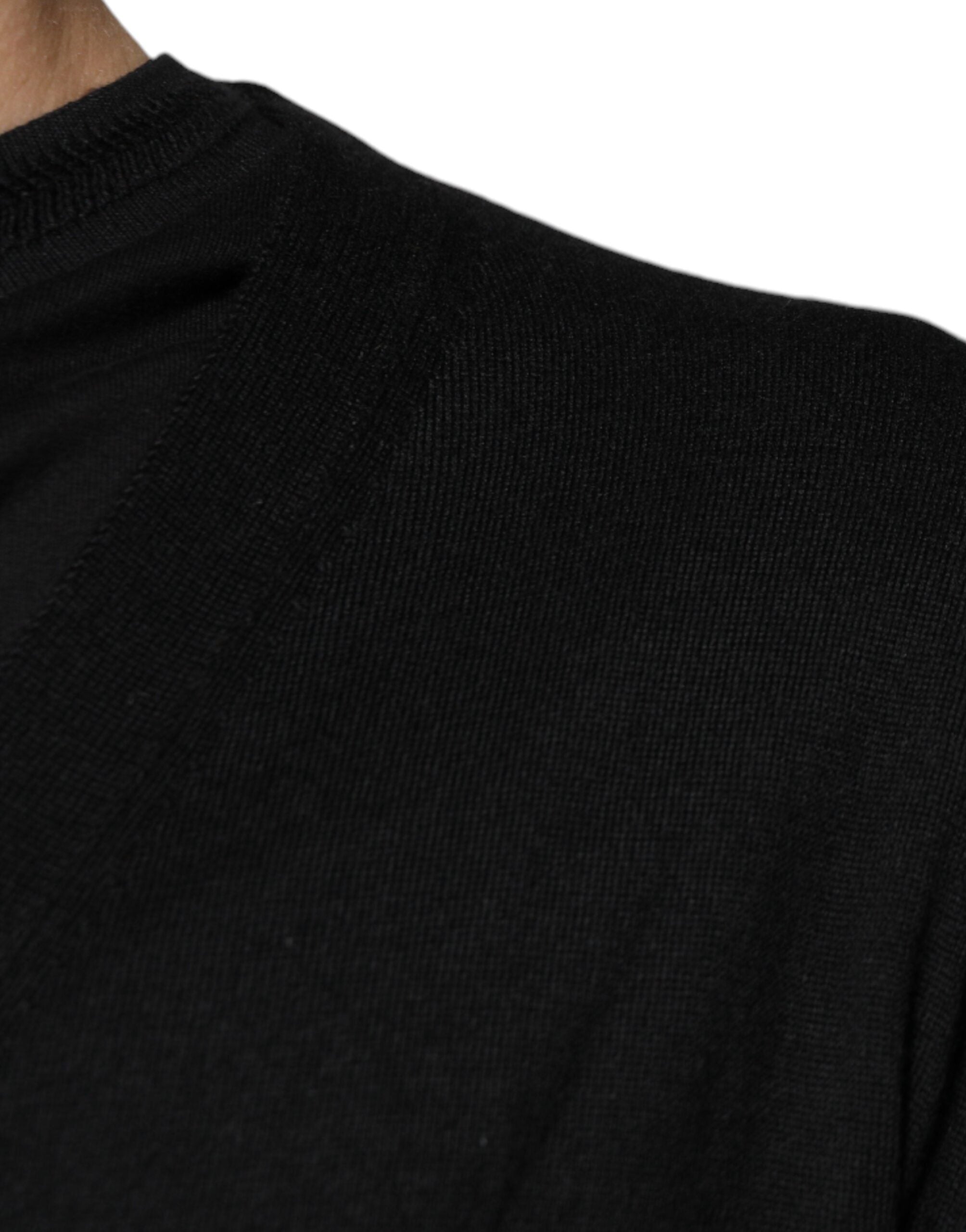 Schwarzer Kaschmir-Cardigan mit Knöpfen