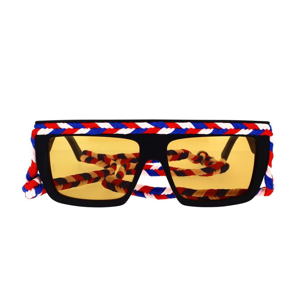 Sonnenbrille aus schwarzem Resin
