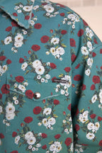 Blaues florales Baumwoll-Denimhemd mit Knopfleiste