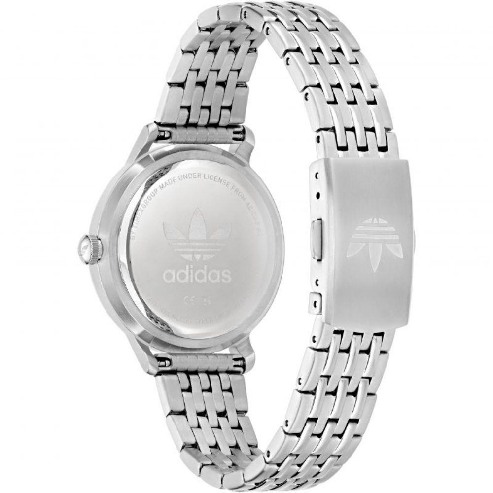 Graue Armbanduhr aus Edelstahl