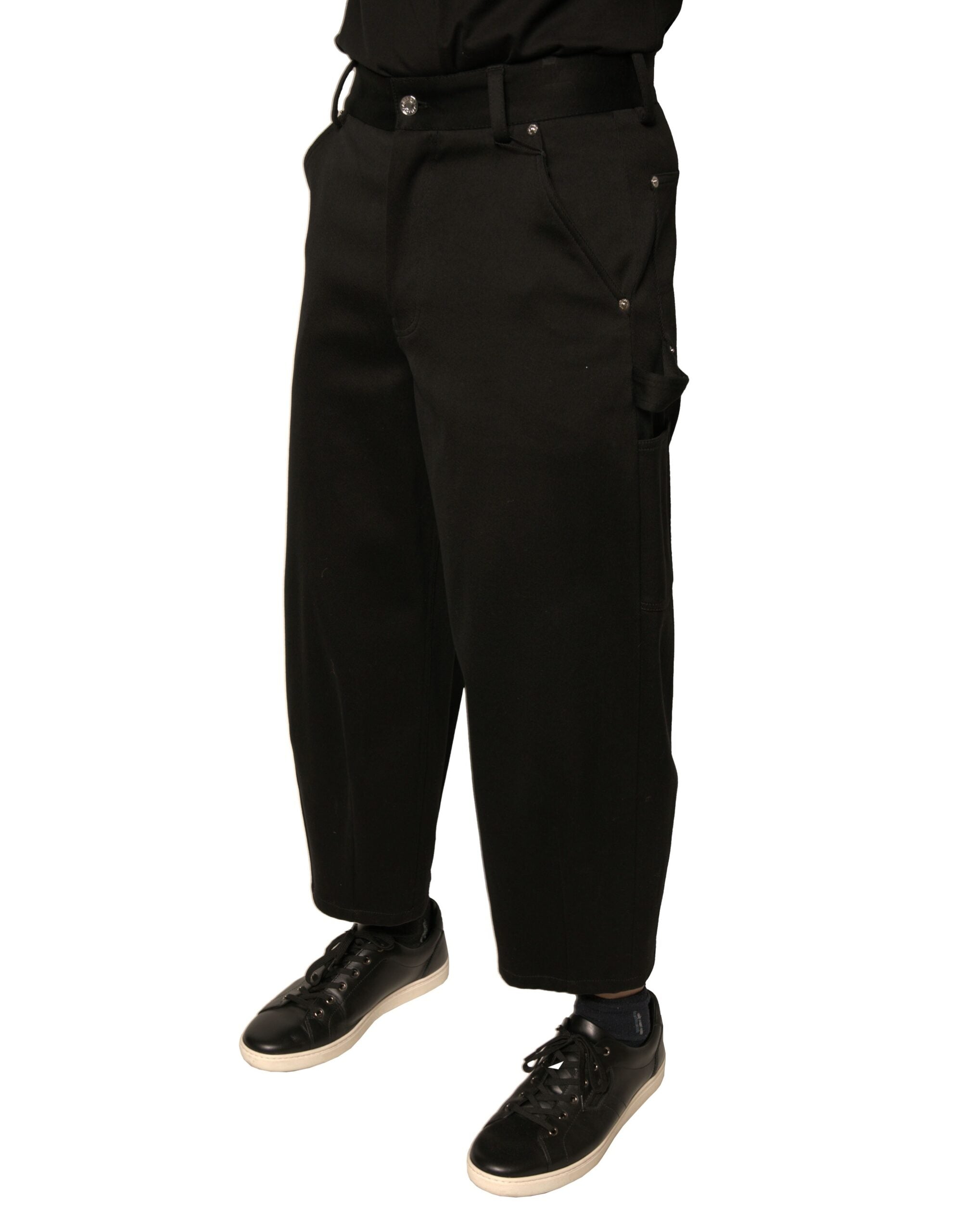 Schwarze Cropped Hose aus Baumwolle mit mittlerer Bundhöhe