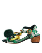 Grüne Kristall-Sandalen mit Fellverzierung