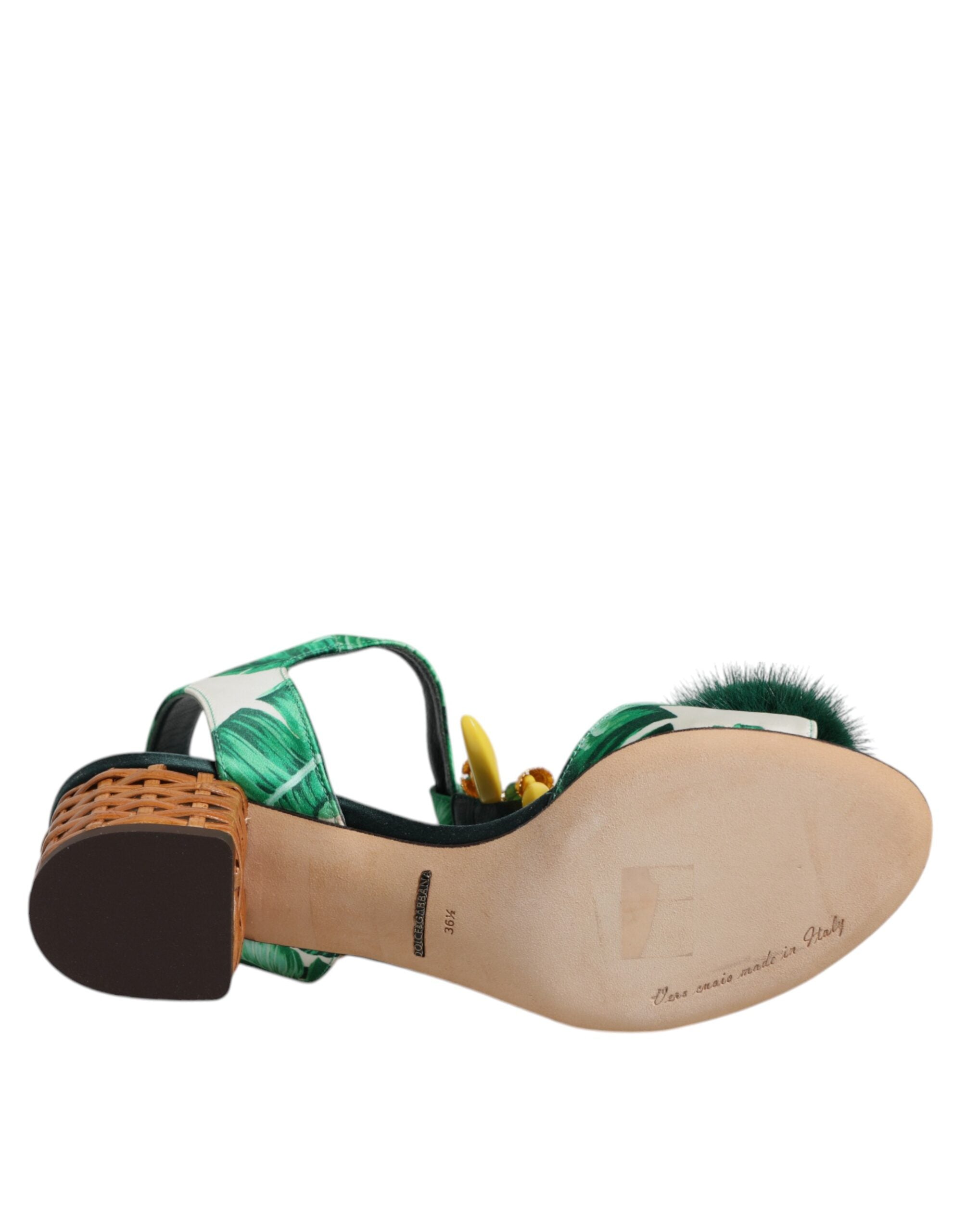Grüne Kristall-Sandalen mit Fellverzierung