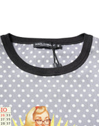 Graues gepunktetes Pin-Up-T-Shirt mit Rundhalsausschnitt