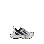 Mehrfarbige Sportschuhe aus Polyethylen