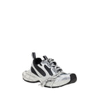 Mehrfarbige Sportschuhe aus Polyethylen